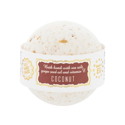 European Union Produced Fizzy Coconut Smell Bath Bombs for All Skin